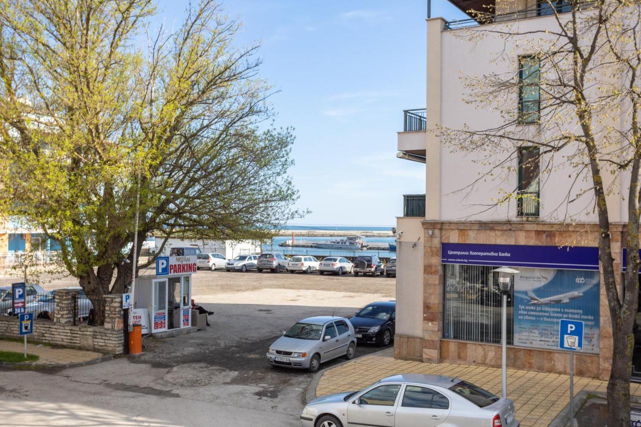 Guest House Desi - Къща За Гости Деси Balchik Esterno foto