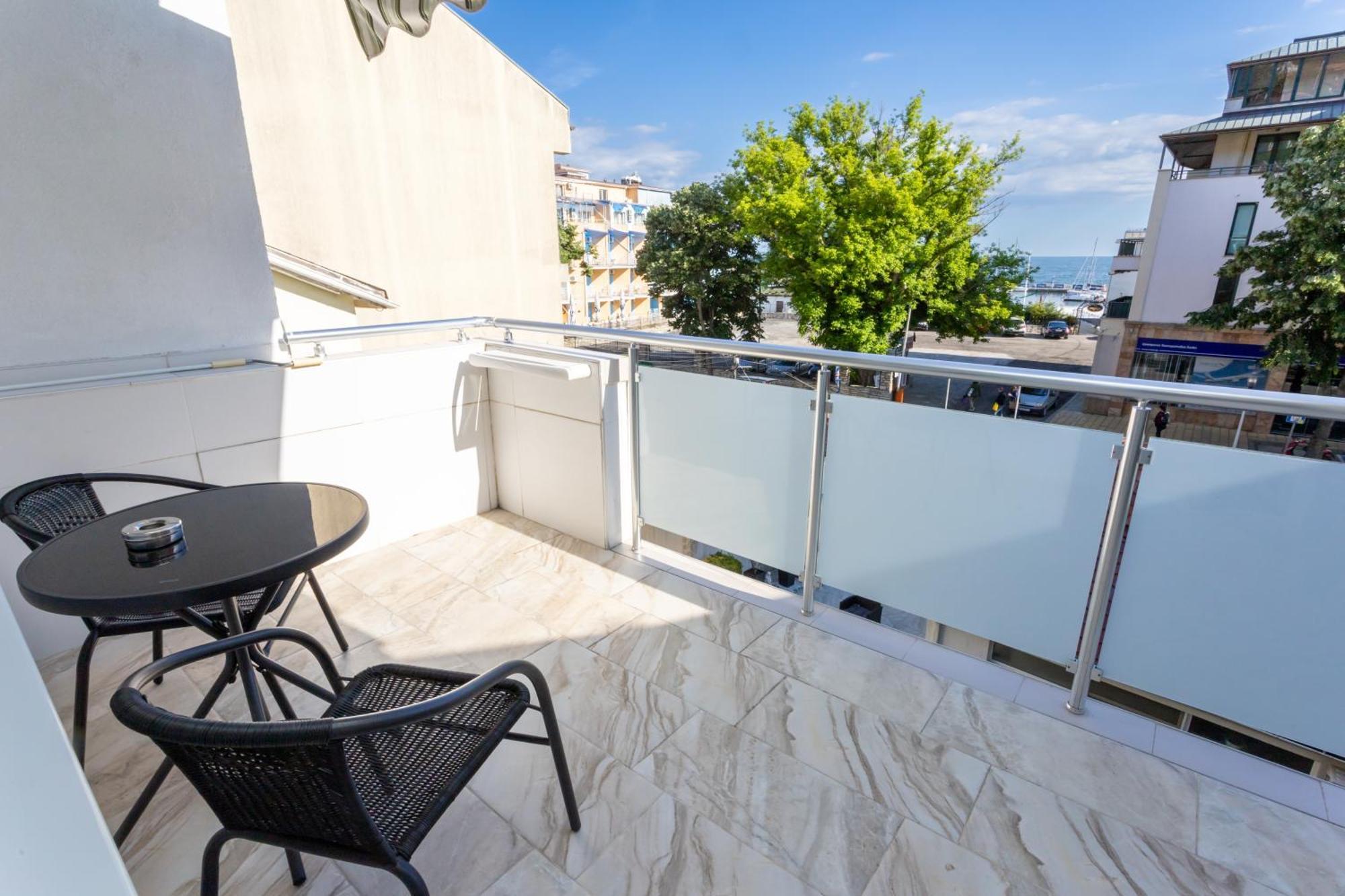 Guest House Desi - Къща За Гости Деси Balchik Esterno foto