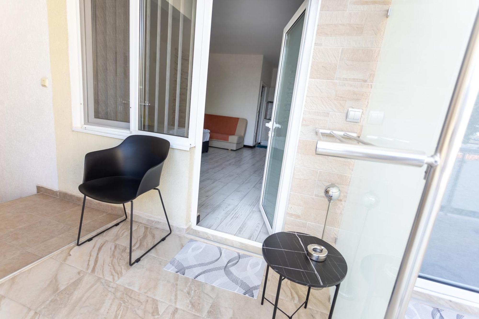 Guest House Desi - Къща За Гости Деси Balchik Esterno foto