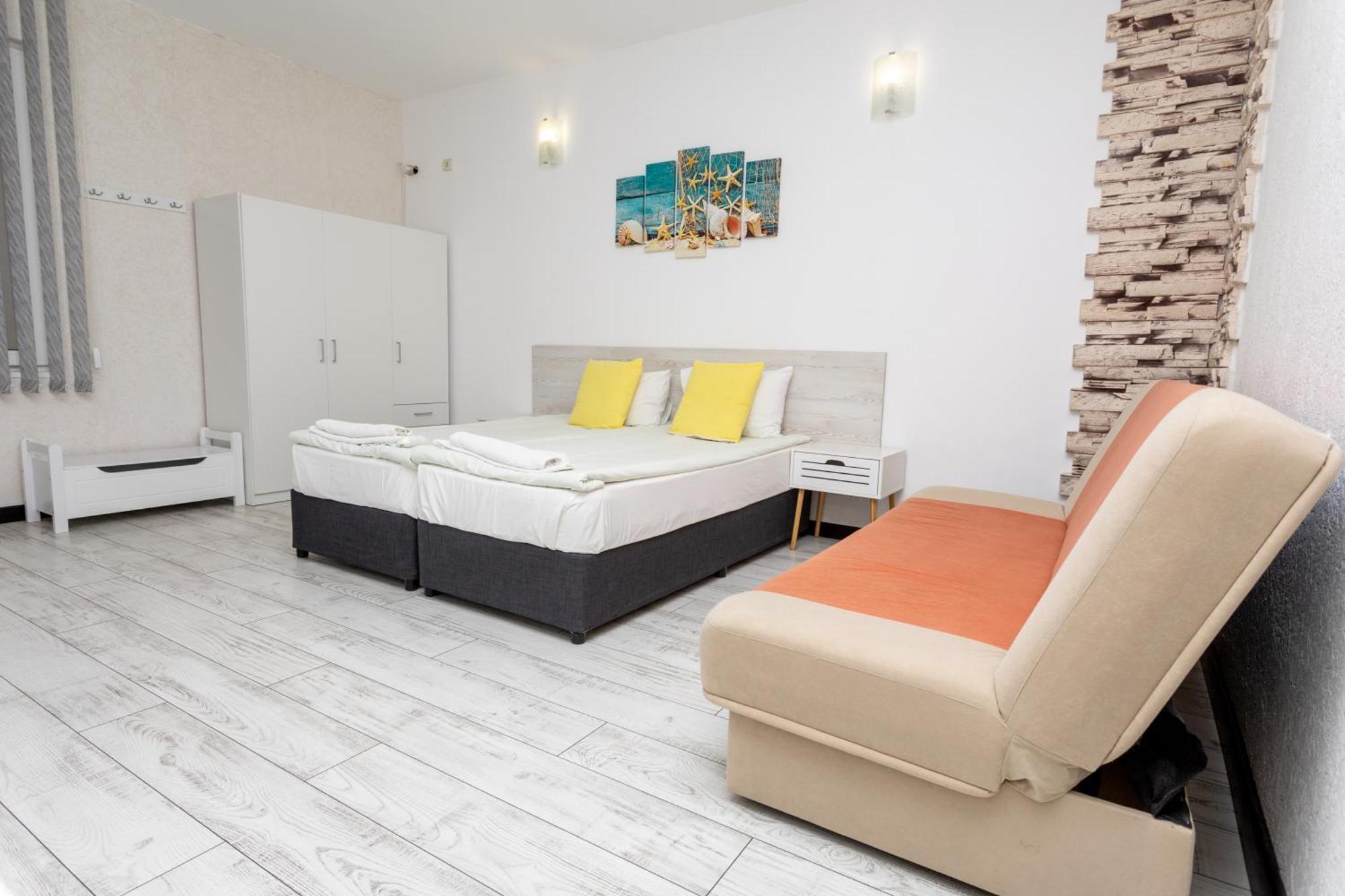 Guest House Desi - Къща За Гости Деси Balchik Esterno foto